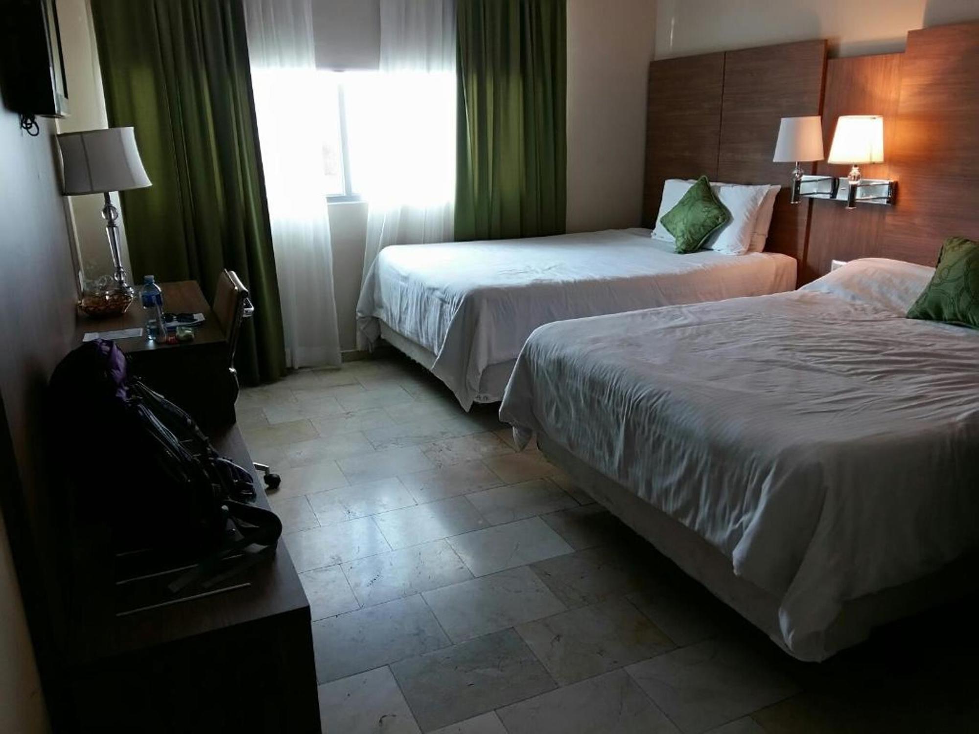 Wyndham Garden Panama City Exterior photo